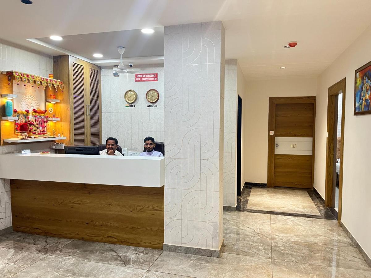 Hotel Md Residency Ānand Zewnętrze zdjęcie