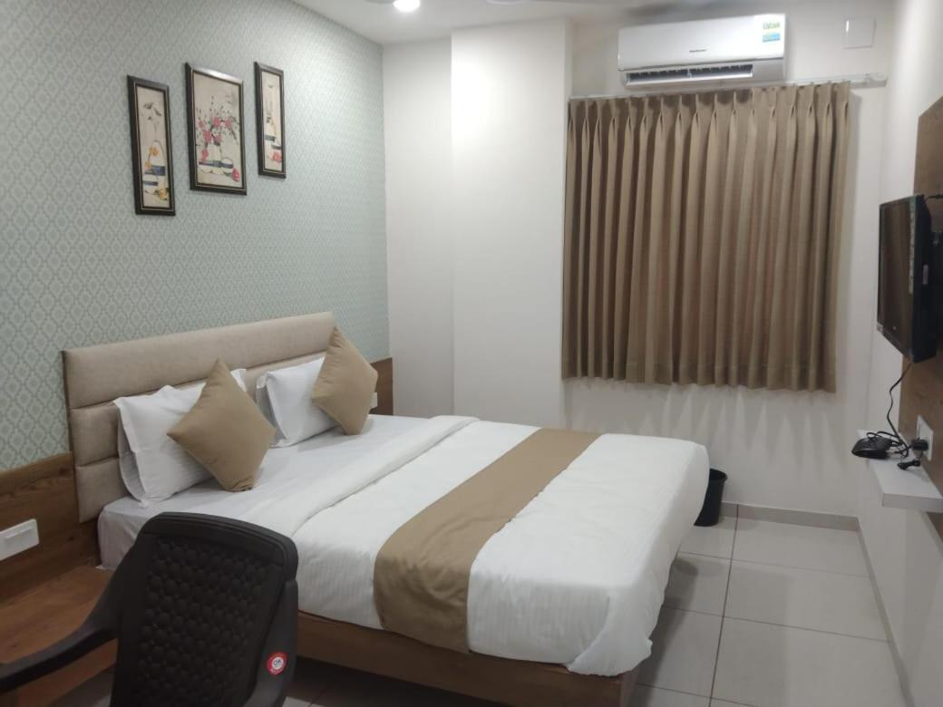 Hotel Md Residency Ānand Zewnętrze zdjęcie
